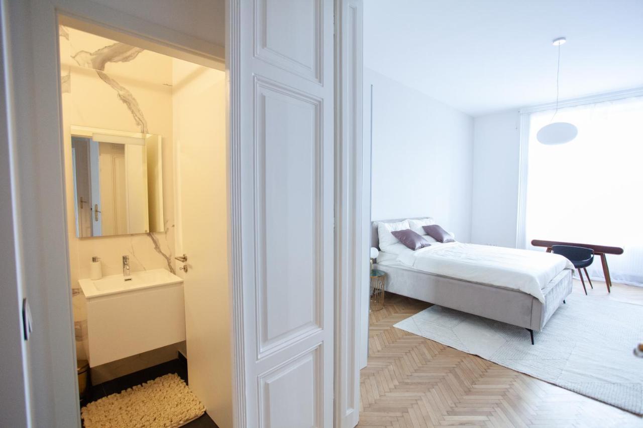 Real Deluxe Next To Danube *